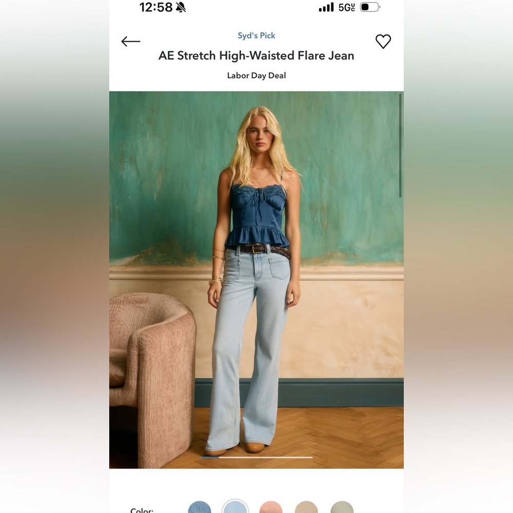 NWT American Eagle Flare Jeans size 4